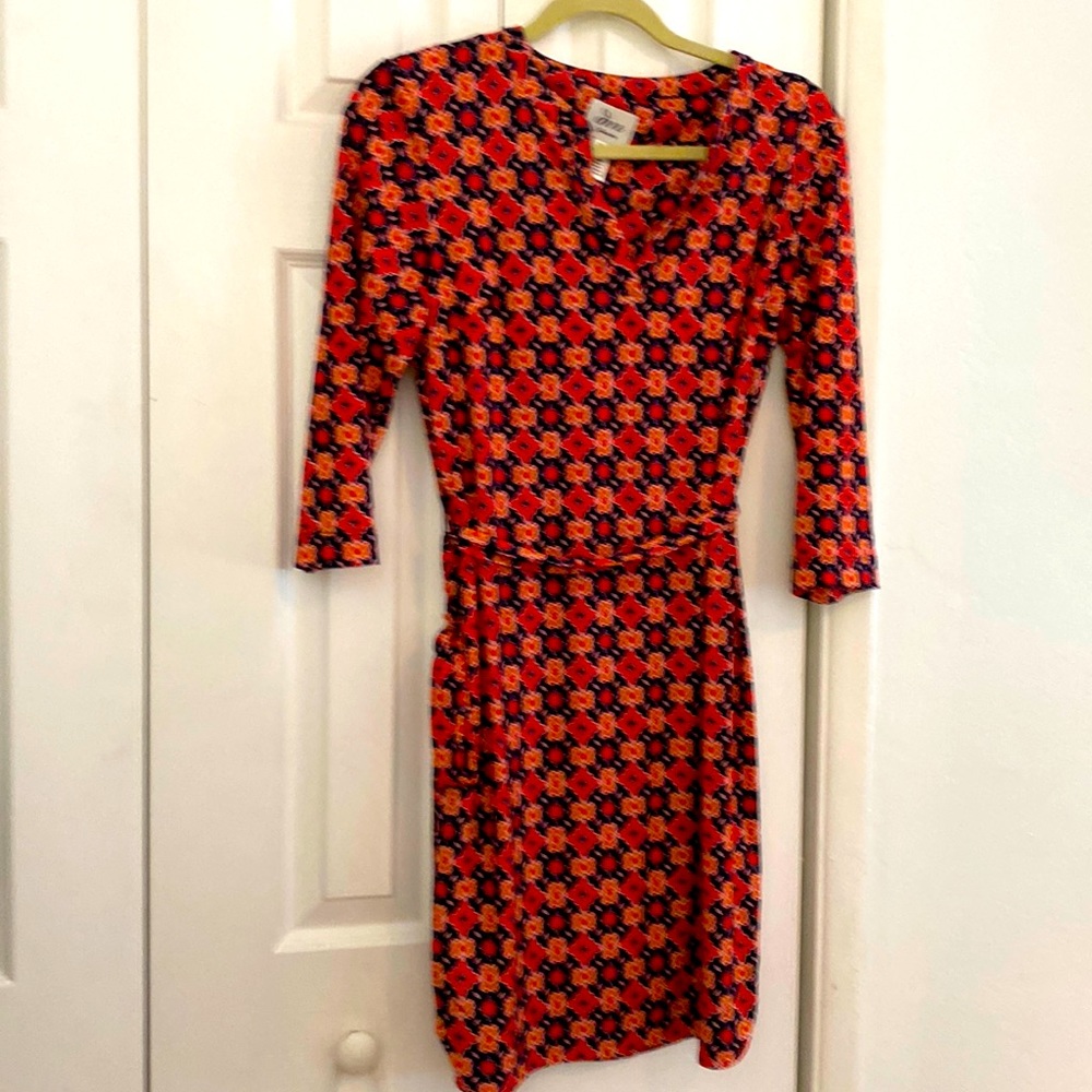 Pretty design black & red dress-size 8P